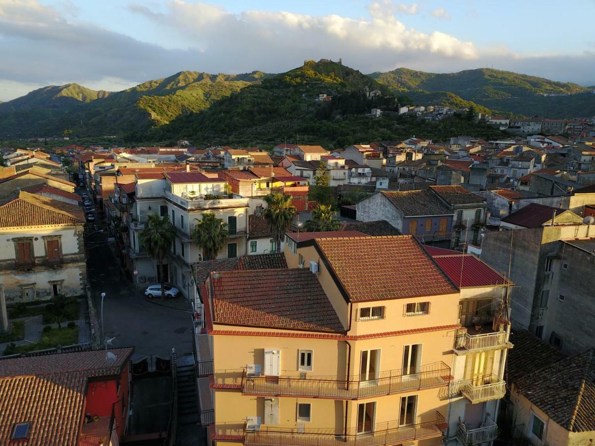 Casa Catena Francavilla di Sicilia Bagian luar foto